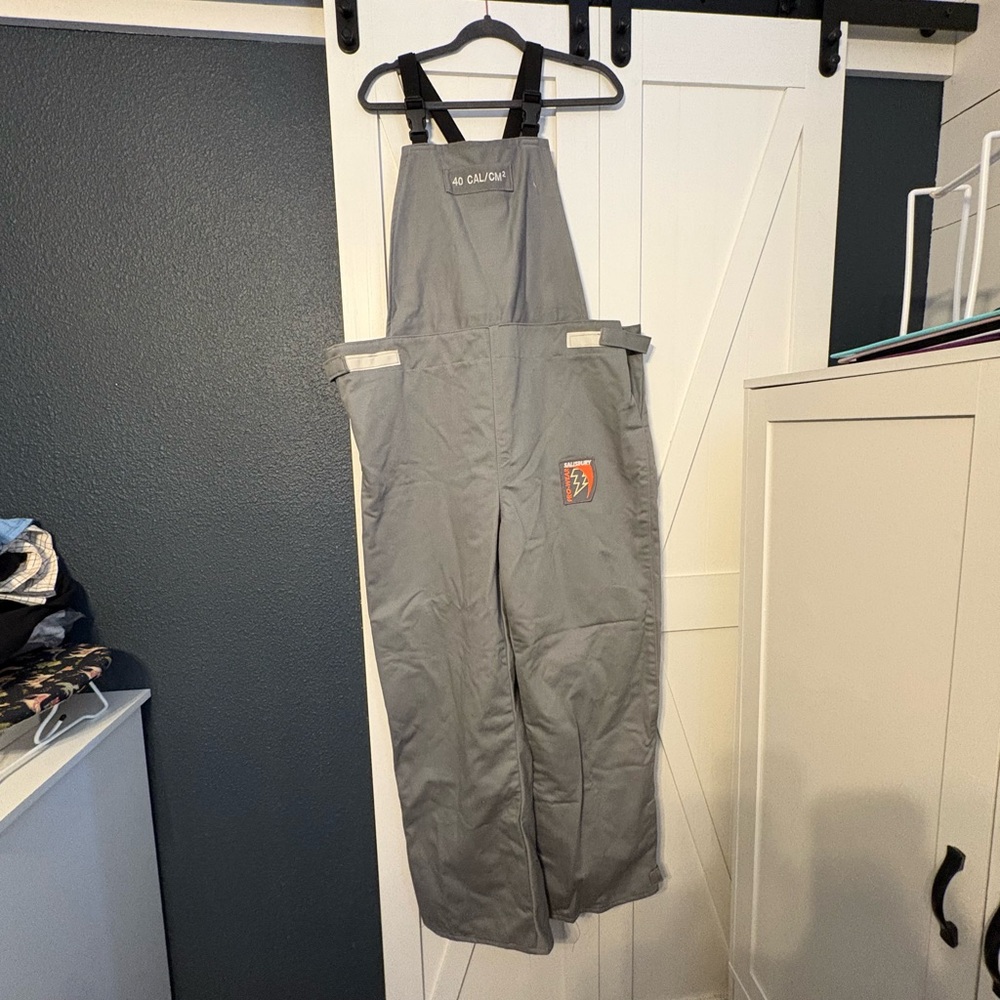 Salisbury ACB4030GY-M PRO-WEAR Flash Bib Overalls large welding ARC FlASH